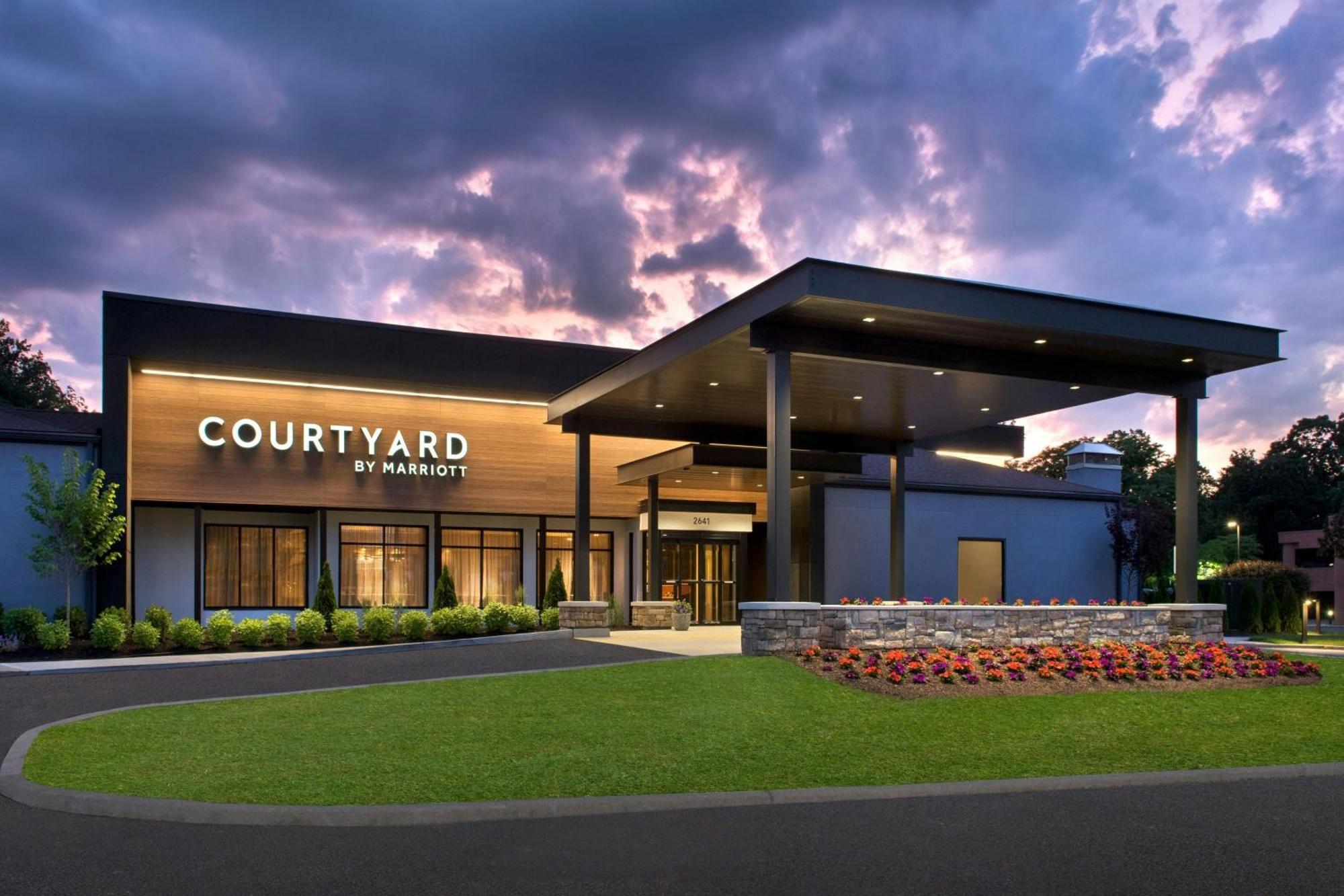 Courtyard By Marriott Poughkeepsie Hotel Kültér fotó